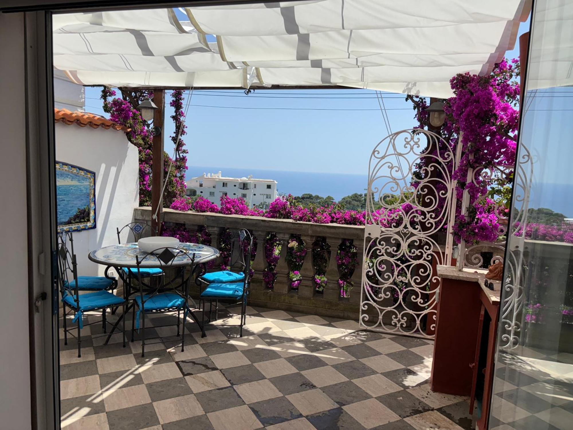 Luxury House In Pompeiana Via Camerelle Con Terrazza Vista Mare Capri